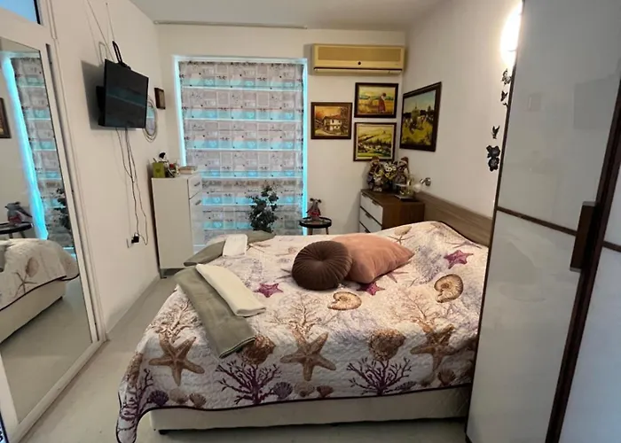 луксозен анастасия-сарафово с Wifi Апартамент